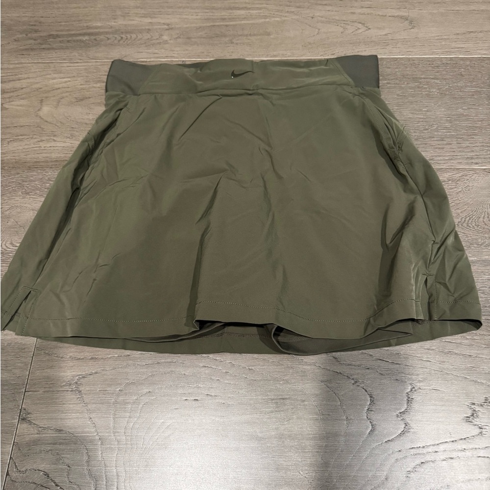 Nike Skort - Army Green, Size L